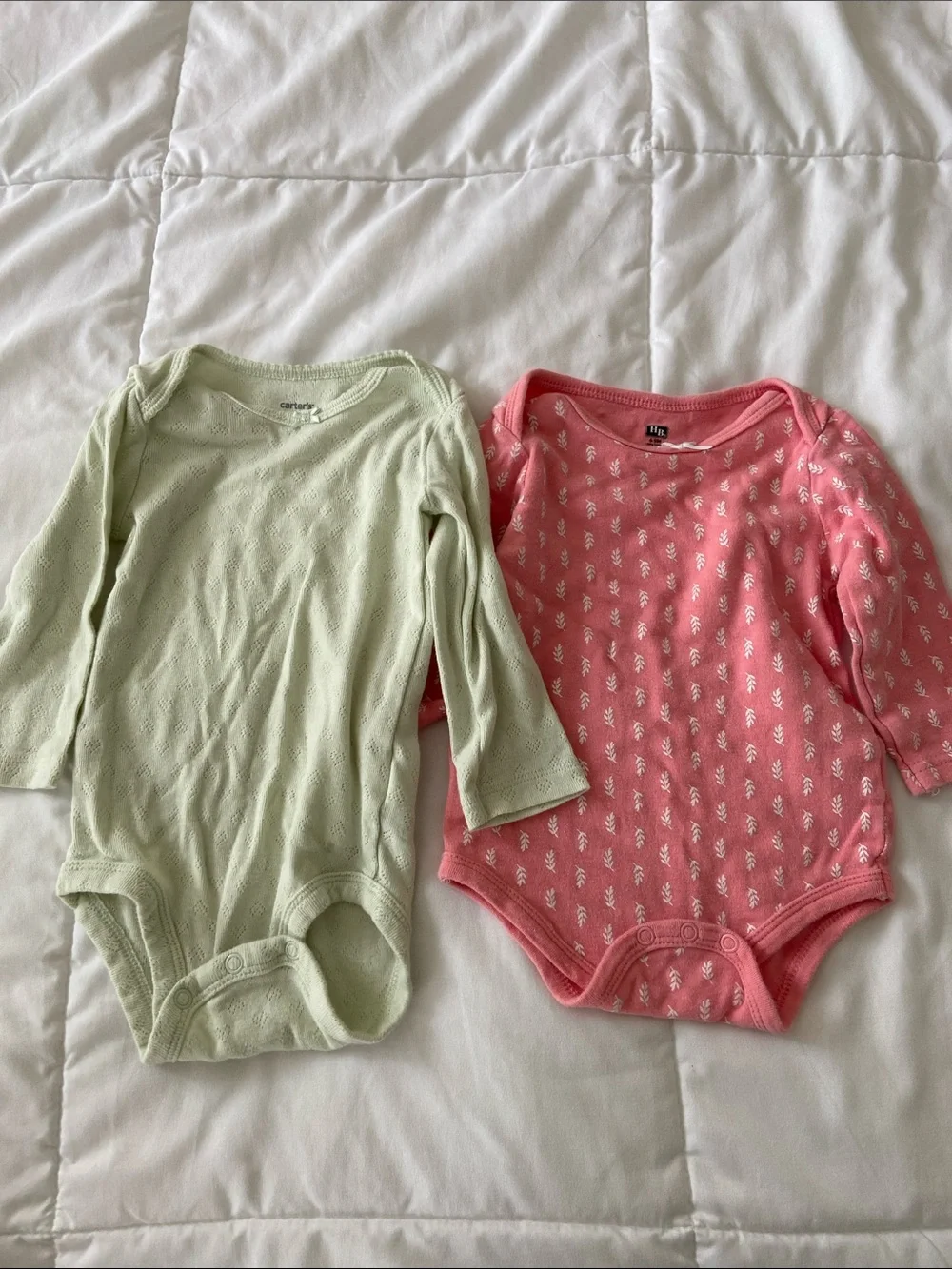 Baby Girls mix set - 17 pieces, onesies, pants, sweatshirts - Picture 2 of 14